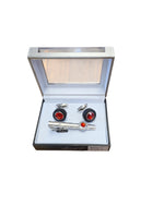 Load image into Gallery viewer, Bran Q cuff links
