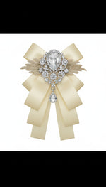Load image into Gallery viewer, Brand Q Brooch Bow Ties2
