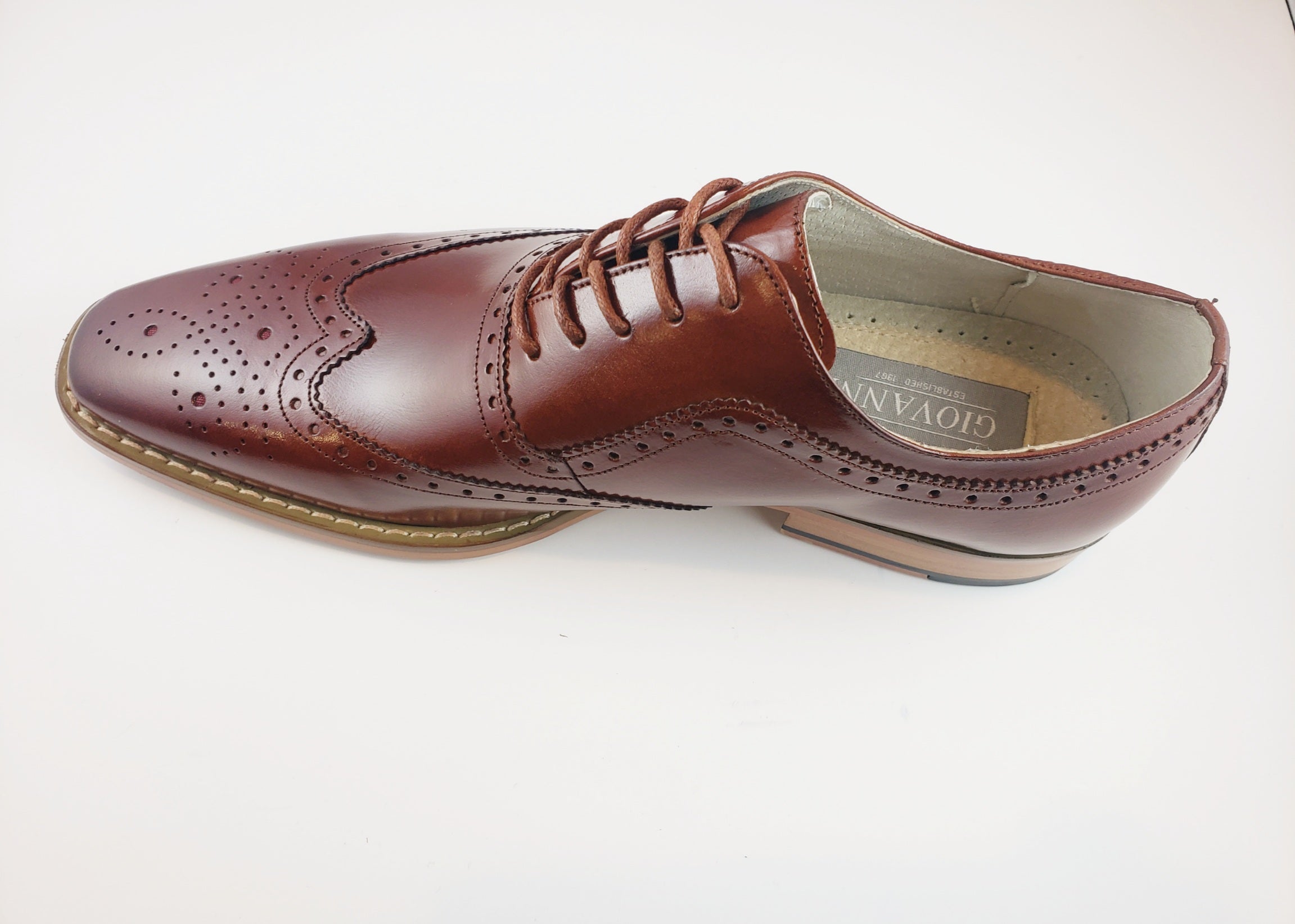 Giovani Wingtip shoes