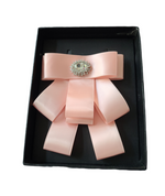 Load image into Gallery viewer, Brand Q Brooch Bow Tie
